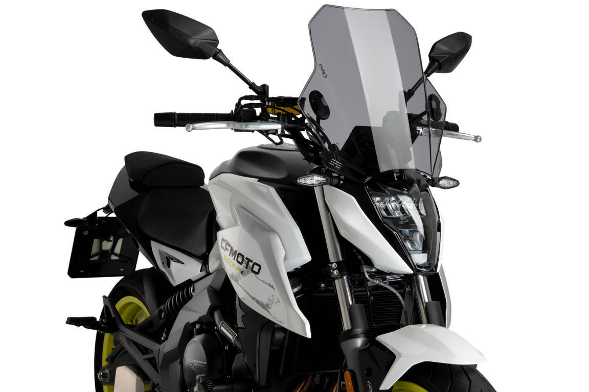 Carenabris Puig Bat 1 Carenabris Bat en color ahumado. ref: 8088 H