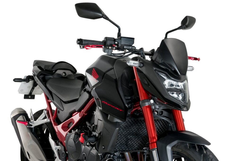 Carenabris New Generation Sport Plus para Honda cb 750 hornet en color negro. Ref. 21571 J
