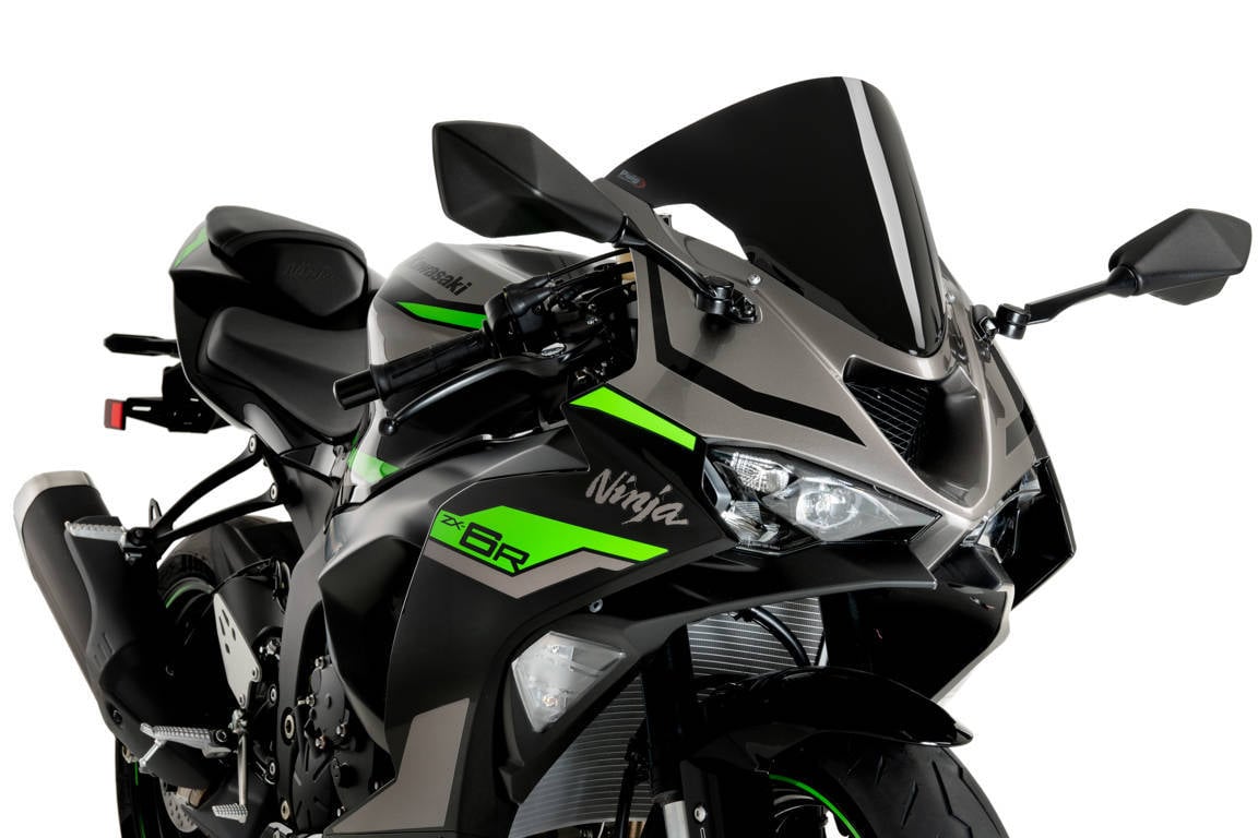 Cúpula Puig Racer para Kawasaki ZX-6R Ninja del 2024 1 Cúpula Puig R Racer en color negro para Kawasaki zx-6r Ninja de 2024.