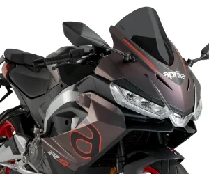 Cúpula Puig Racer en color ahumado oscuro para la Aprilia RS 457