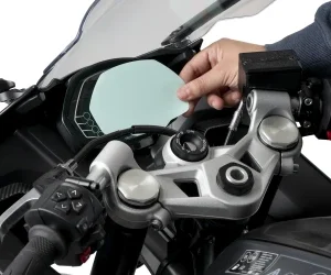 Protector de pantalla digital Puig para la Triumph Daytona 660